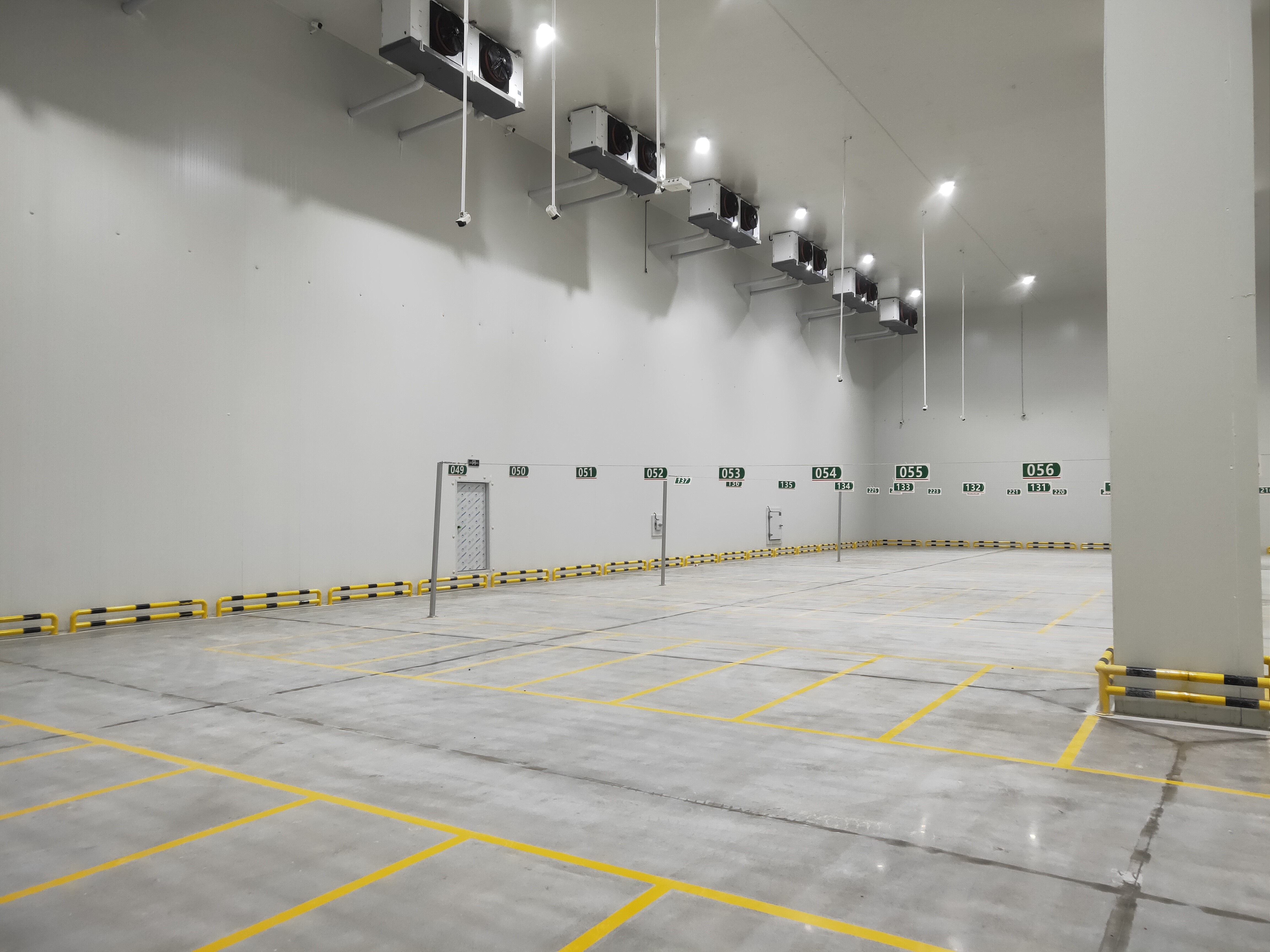 上萬㎡果蔬農(nóng)產(chǎn)品冷藏庫建造流程有哪些？